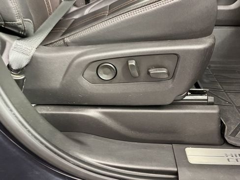 Certified 2023 Chevrolet Silverado 1500 High Country w/ High Country Premium Package image 9