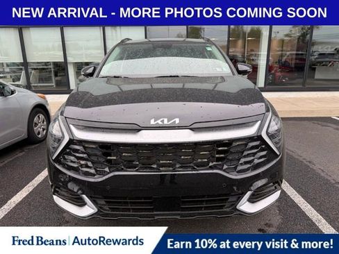 Used 2025 Kia Sportage SX image 2
