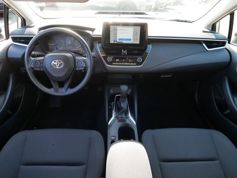Used 2024 Toyota Corolla LE image 10