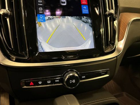 Certified 2023 Volvo S60 T8 Plus w/ Climate Package image 18