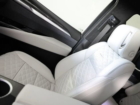 Used 2026 Cadillac Escalade V AWD/4WD image 41