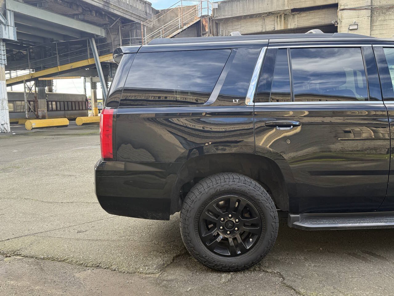 Used 2019 Chevrolet Tahoe LT AWD/4WD image 21