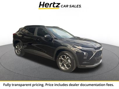 Used 2025 Chevrolet Trax LT