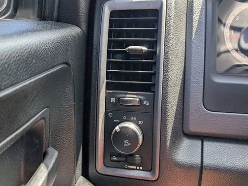 Used 2017 RAM 1500 Express w/ Express Value Package RWD image 25