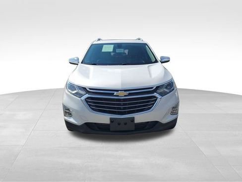 Used 2019 Chevrolet Equinox Premier AWD/4WD image 2
