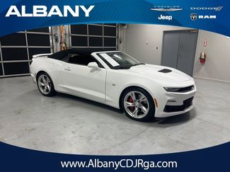 Used 2023 Chevrolet Camaro SS video 1