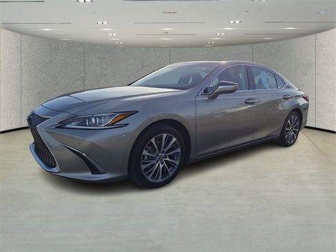 Used 2021 Lexus ES 300h w/ Premium Package image 7