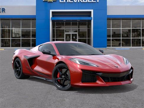 Used 2025 Chevrolet Corvette E-Ray w/ Stealth Interior Trim Package image 8