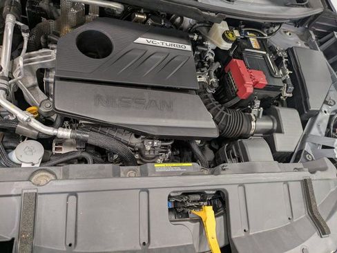 Used 2023 Nissan Rogue Platinum w/ Platinum Premium Package image 30