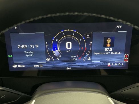 New 2026 Chevrolet Traverse Z71 w/ Driver Confidence Package AWD/4WD image 34