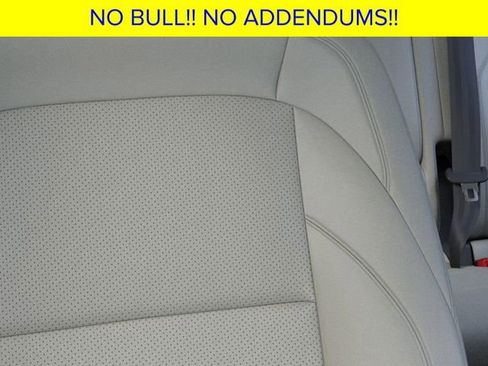 New 2026 Lincoln Nautilus Premier image 17