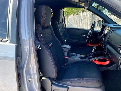 Certified 2023 Nissan Frontier PRO-4X w/ Pro Convenience Package image 8