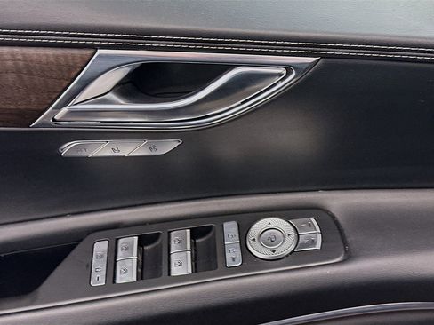 Used 2024 Genesis GV80 2.5T image 15