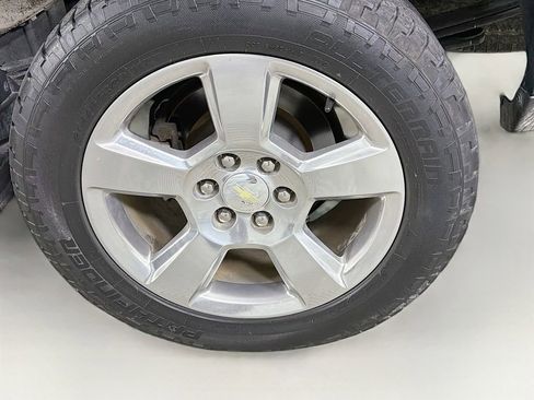 Used 2017 Chevrolet Silverado 1500 LT w/ Texas Edition image 29