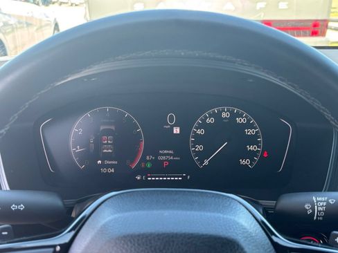 Used 2025 Honda Civic Sport image 39