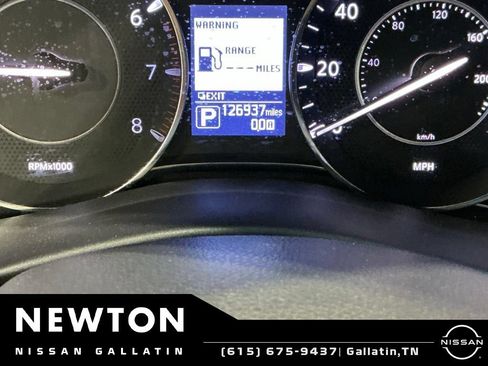 Used 2017 Nissan Armada SV w/ Driver Package RWD image 29