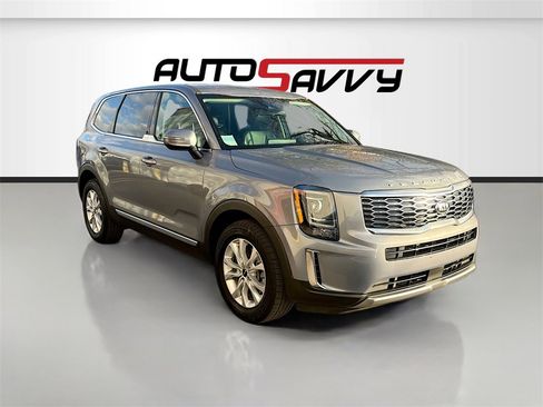 Used 2022 Kia Telluride LX image 1
