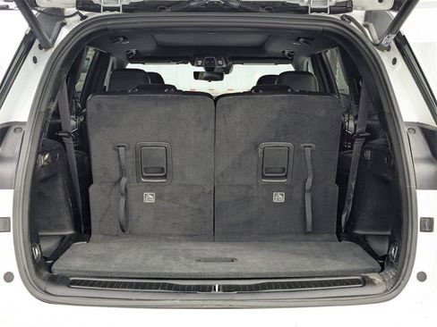 Used 2024 Jeep Grand Cherokee L Limited w/ Luxury Tech Group II image 33