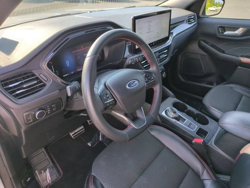 Used 2023 Ford Escape ST-Line w/ Tech Pack #1 FWD image 15