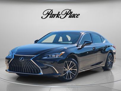 Used 2025 Lexus ES 350 w/ Premium Package