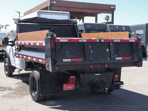 Used 2017 Ford F550 2WD Regular Cab Super Duty image 6