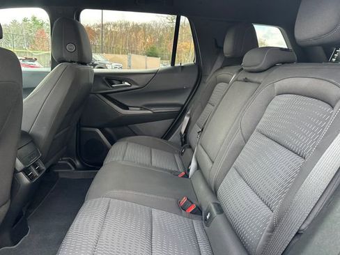 Used 2025 Chevrolet Equinox LT image 17