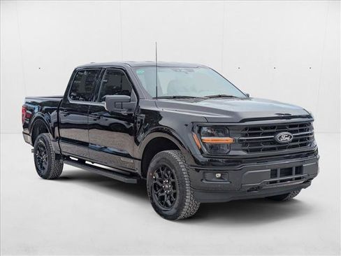 New 2025 Ford F150 XLT w/ Equipment Group 302A MID image 7