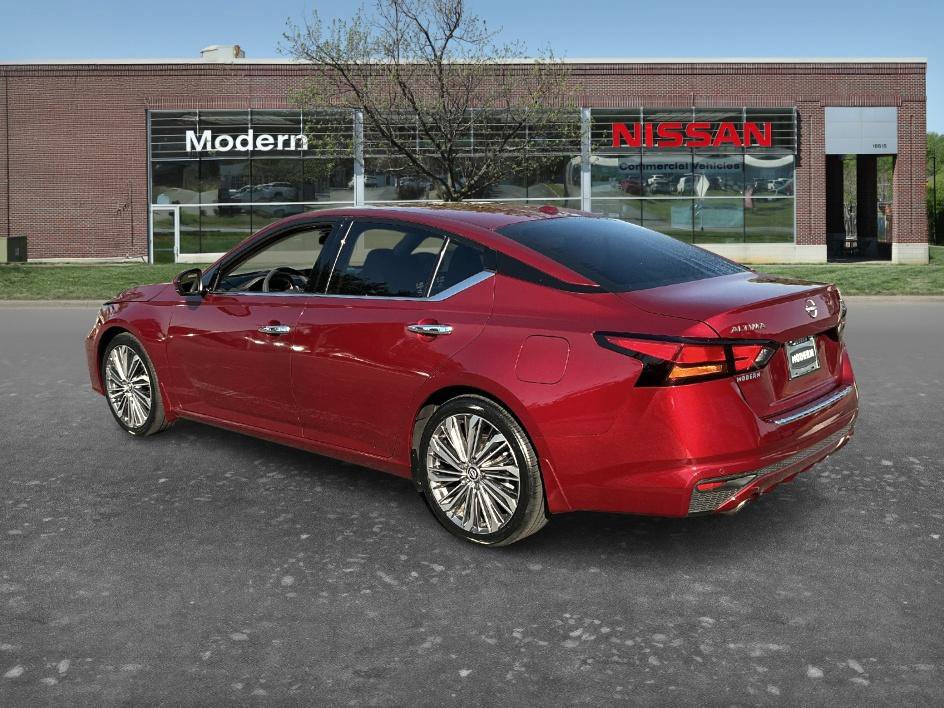 Certified 2023 Nissan Altima 2.5 SL FWD image 2