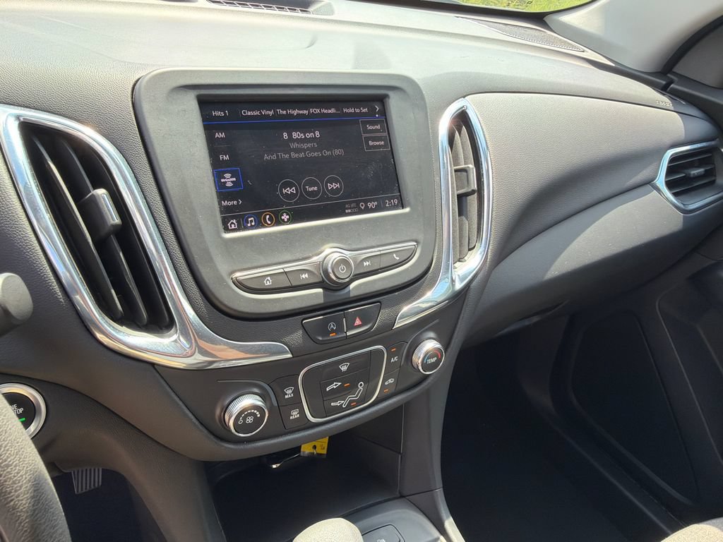 Used 2023 Chevrolet Equinox LT FWD image 28