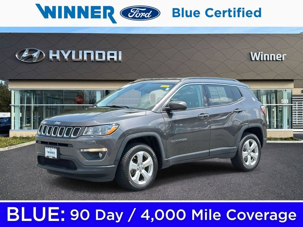 Used 2018 Jeep Compass Latitude AWD/4WD image 1