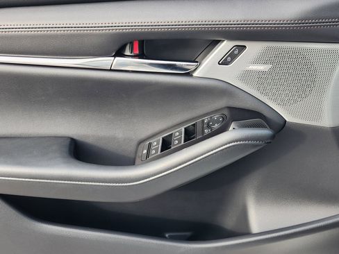 New 2026 MAZDA MAZDA3 2.5 Turbo Sedan w/Premium Plus image 22