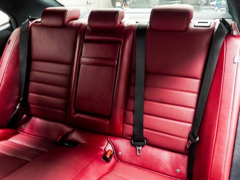 Used 2019 Lexus IS 300 image 38