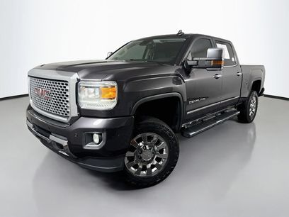 Used 2016 GMC Sierra 2500 Denali w/ Duramax Plus Package