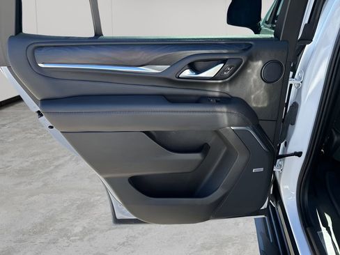 Used 2021 GMC Yukon Denali image 17