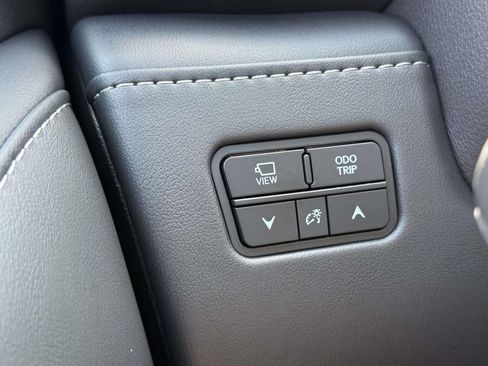 Used 2025 Lexus LX 700h Luxury w/ Appearance Package AWD/4WD image 23