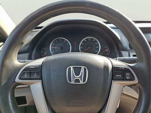 Used 2012 Honda Accord LX image 18