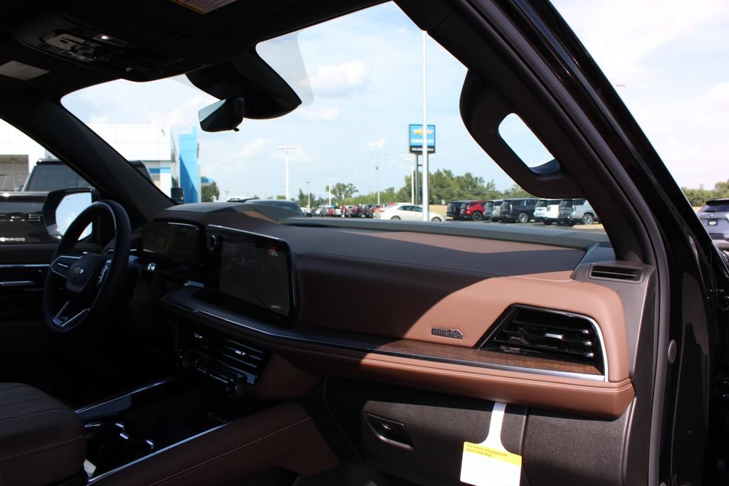 New 2026 Chevrolet Tahoe High Country AWD/4WD image 35