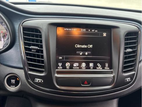Used 2015 Chrysler 200 S w/ Navigation & Sound Group I image 22