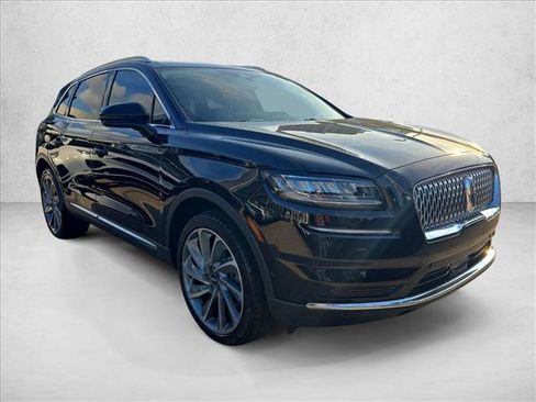 Used 2022 Lincoln Nautilus Reserve w/ Equipment Group 201A AWD/4WD image 3