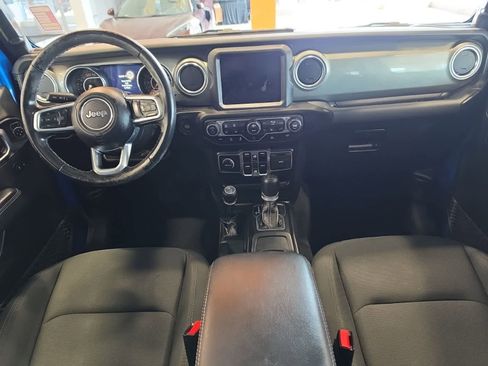 Used 2023 Jeep Wrangler Unlimited Sahara w/ Cold Weather Group AWD/4WD image 26