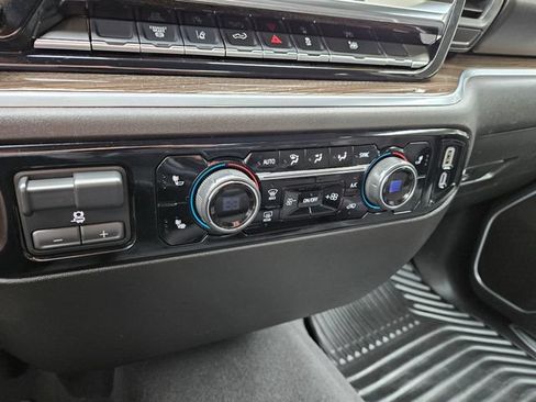Used 2025 Chevrolet Silverado 2500 LT w/ Convenience Package AWD/4WD image 31