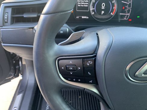 Used 2025 Lexus ES 350 w/ Premium Package FWD image 19
