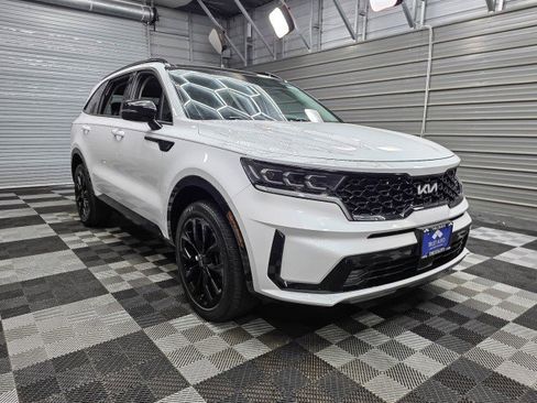 Used 2022 Kia Sorento SX AWD/4WD image 4
