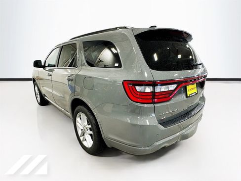 Used 2024 Dodge Durango GT image 7
