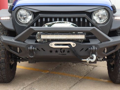 Used 2019 Jeep Wrangler Unlimited Sport AWD/4WD image 12