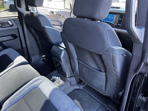 Used 2023 Ford Bronco Big Bend image 32