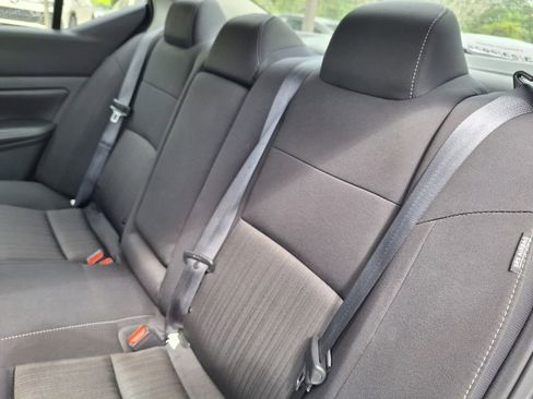 Used 2024 Nissan Altima 2.5 SV image 24