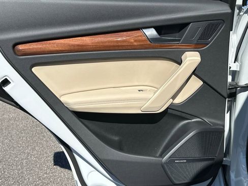 Used 2022 Audi Q5 2.0T Premium Plus image 30