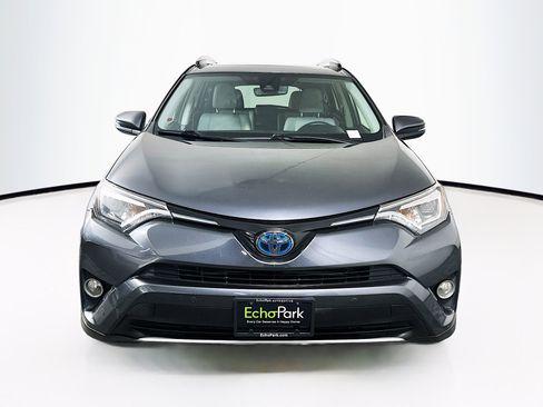 Used 2016 Toyota RAV4 Limited AWD/4WD image 2