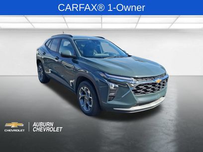 Used 2025 Chevrolet Trax LT